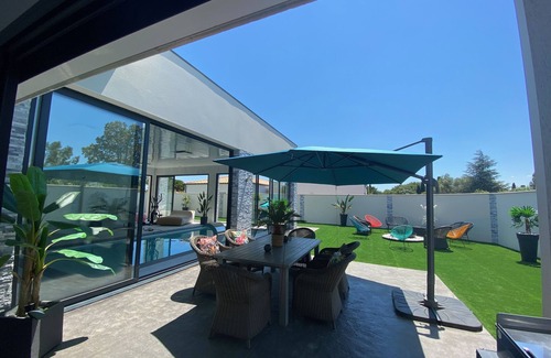 Llupia Villa | EXCEPTIONAL CONTEMPORARY VILLA CRYSTAL CLASS 5 *