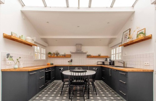 Saint-Jean-de-Monts Villa | Exceptional residence 80 metres from the beach