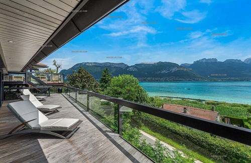 Sevrier House | Exceptional Hollywood Villa on the Shores of Lake Annecy