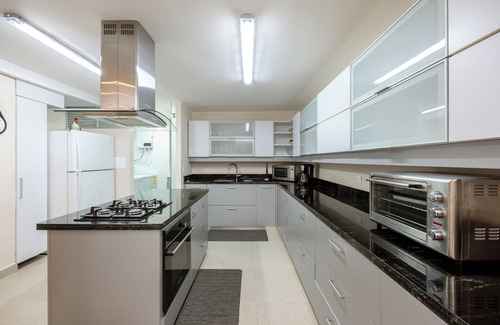 Las Lomas I Apartment | Exceptional, homey and large 3BR house close to Provenza