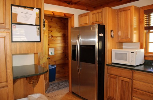 Cooperstown House | Exceptional Modern Log Home. Close to Ommegang, Hall of Fame, Downtown.