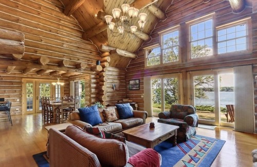 Powers Lake House | Exceptional six-bedroom log home on Powers Lake -12 minutes from Lake Geneva