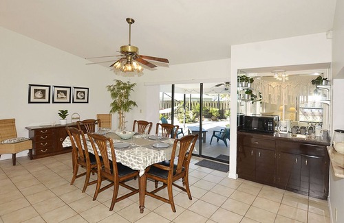 Vero Beach South House | 🏖️Exceptional! Spacious Oasis, Private Pool + Shade. Great separation of rooms!