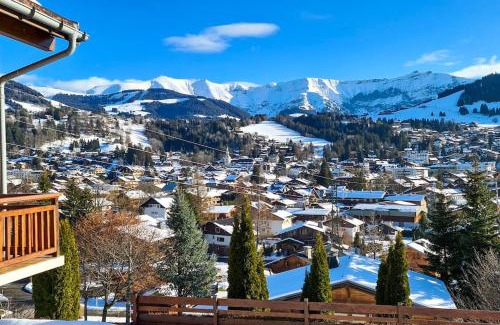 Megeve Apartment | Exceptional view of village and mountain