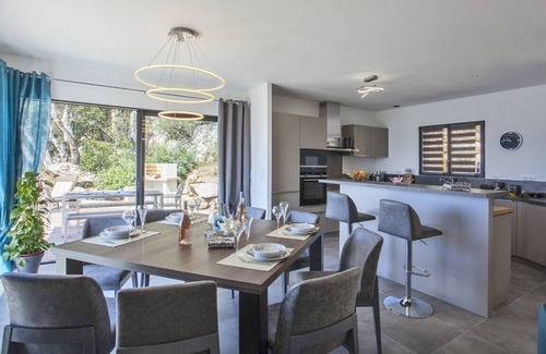 Olmeto House | Exceptional villa between sky and sea