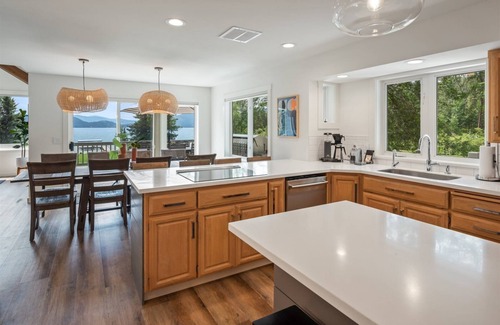 Sandpoint House | Exceptional Waterfront | Beach, Dog Friendly, Hot Tub