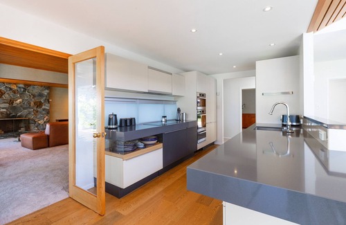 Auckland House | Exceptional Waterfront House