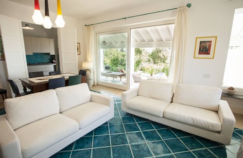 Santa Margherita di Pula Villa | exclusive seafront villa direct beach access with private pool