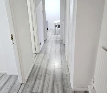 Battersea Apartment | Exclusive 2Bedroom Flat in Battersea