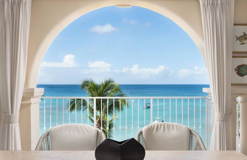 Little Battaleys Apartment | Exclusive 3-bedroom apartment with AC and fitness room - Saint Peters Bay 403