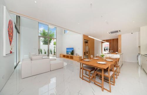 Si Sunthon Villa | Exclusive 4BR Pool Designer Villa in Lux Pride 2 V6 Residence, Near Laguna