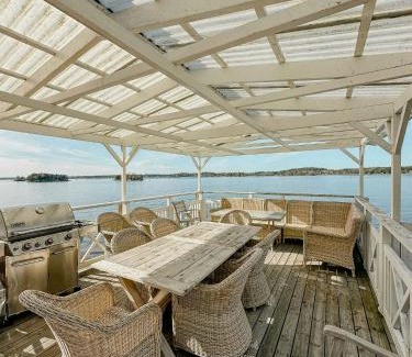 Vaxholm Municipality House | Exclusive Archipelago Idyll With Magical Sunsets
