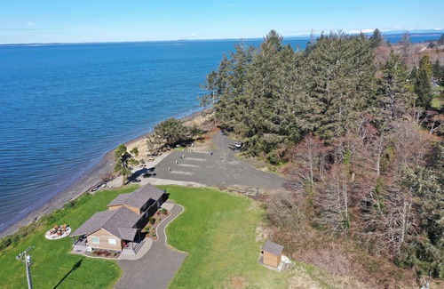 Grays Harbor County RV Rental | Exclusive Bayside RV Sites