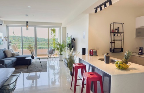 Playa Bonita Village Apartment | Exclusive beachfront apartment with stunning ocean view close to city center