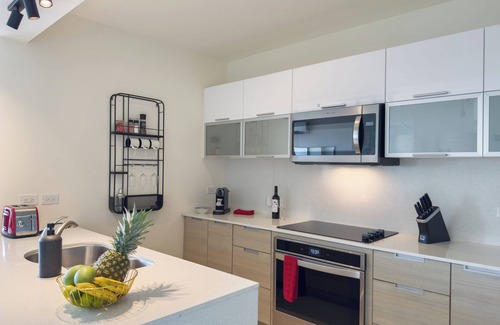 Playa Bonita Village Apartment | Exclusive beachfront apartment with stunning ocean view close to city center