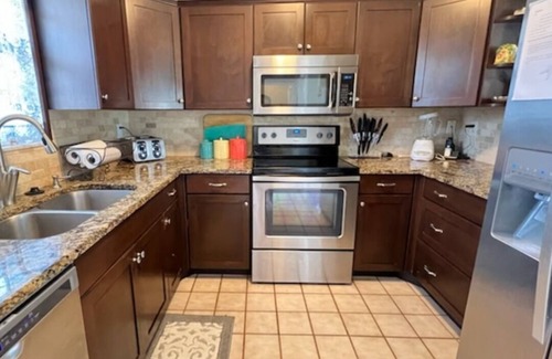 Belleair Beach House | Exclusive Belleair Beach, FloridanArt's Beach Retreat