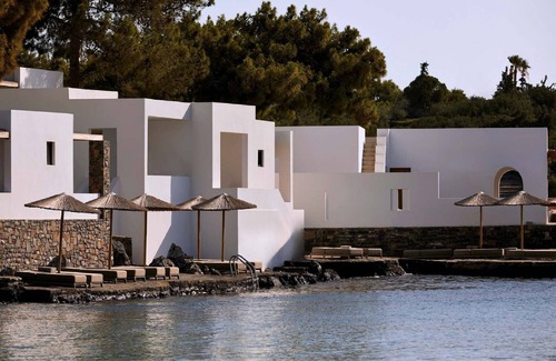 Agios Nikolaos Villa | Exclusive Crete Hotel | Seaview Room in Prime Location | Stunning Ocean Views.