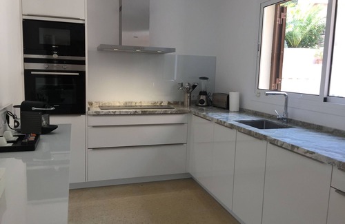 Provensals Villa | Exclusive detached villa in a panoramic position with sea views and large pool