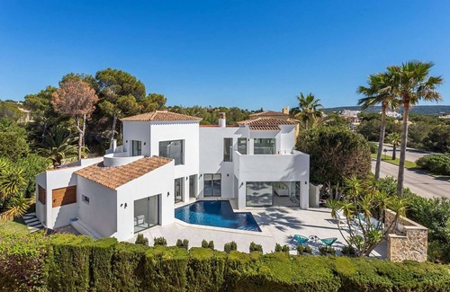 Santa Ponsa Villa | Exclusive holiday villa in Nova Santa Ponsa: Luxury and relaxation by the sea!
