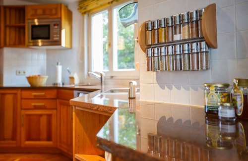 Bad Schandau House | Exclusive holiday home for 8-10 people with sauna, barbecue area, 5 parking spaces