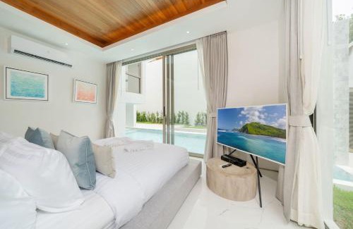 Si Sunthon Villa | Exclusive Living in Designer 4BR Pool Villa in Lux Pride 2 V11 Residence, Near Laguna