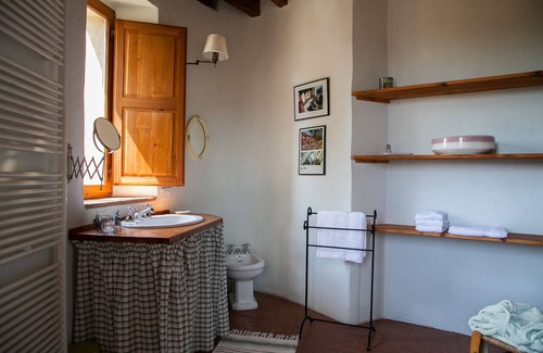 Citta della Pieve Villa | exclusive, luxurious Farmhouse, between Rome and Florence, garden, heated pool