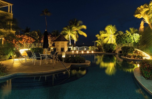 Speightstown Apartment | Exclusive one bedroom apartment, a few steps from the Caribbean Sea