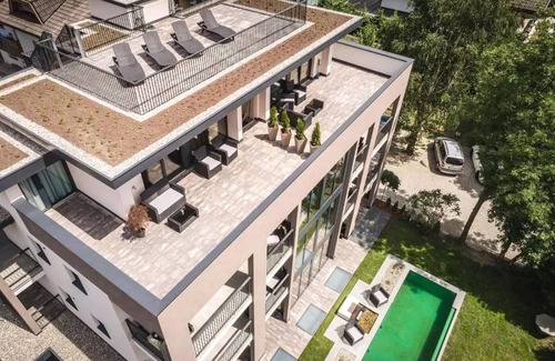Sand in Taufers Apartment | Exclusive Penthouse Apartment with Mountain View, Terrace, Spa Area & Pool