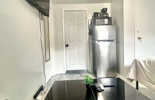 Ironbound District Apartment | Exclusive private room with private bathroom. Private entry.Close to NYC/Airport