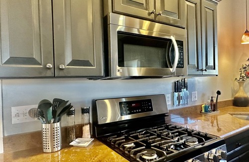 Moab South Valley House | Exclusive Retreats Desert Hideaway 6 Bedroom all Suites with private heated pool