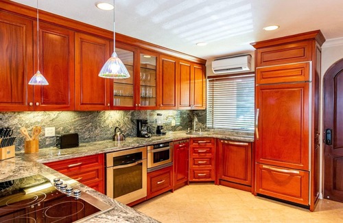 Playa Flamingo Condo | Exclusive - secluded spot on Flamingo Beach - sleep to the sound of the surf