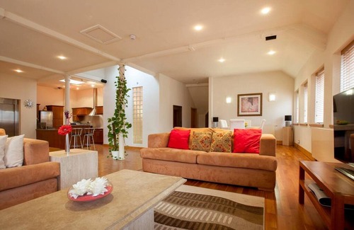 Nottingham City Centre Apartment | Exclusive Stunning Spacious Penthouse In The City