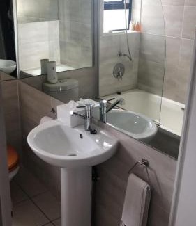 Newton Park Apartment | Exclusive townhouse Newton Park