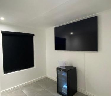 Port Elizabeth House | Exclusive Townhouse at The Square