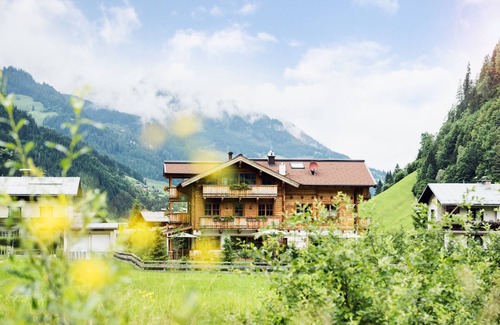 Grossarl Ski Chalet | Exclusive vacation chalet for 4 people in the Valley of the Alms - 90 sqm