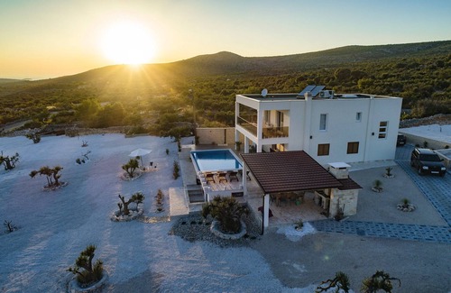 Rogoznica Villa | Exclusive villa for 8 people with heated pool & olive garden with a sea view