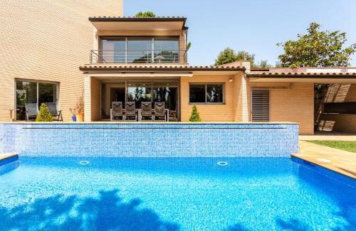 Tossa de Mar Villa | Exclusive Villa with pool seaview