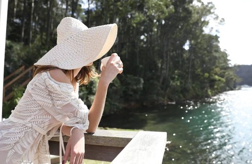 Sydney House | Exclusive Waterside Boathouse w/ Uninterrupted Views
