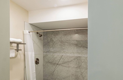 South Arlington Hotel | Exclusivo Inn by OYO Grand Prairie, TX