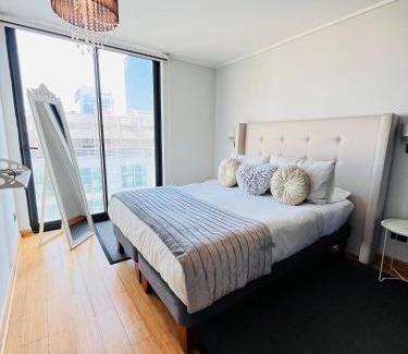 El Golf Apartment | Exclusivo y seguro Departamento en El GOLF