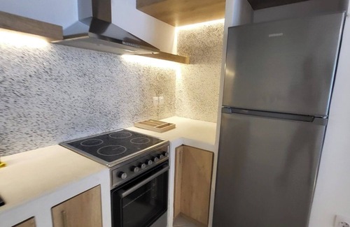Loutraki Apartment | Executive Apartments and Suites