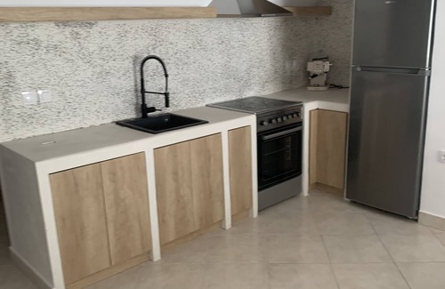 Loutraki Apartment | Executive Apartments and Suites