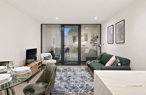 Camden Town Apartment | Executive 1 & 2 Bed Apartments in the Heart of London, Free WiFi by City Stay London