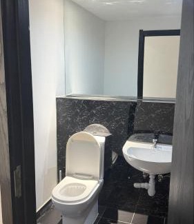 Sukhbaatar Apartment | Executive 2 bedroom apartment-king size bed steps from Chinggis khan square