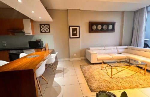 Germiston Apartment | Executive 2-Bedroom Luxury Suite in Bedford Centre Mall