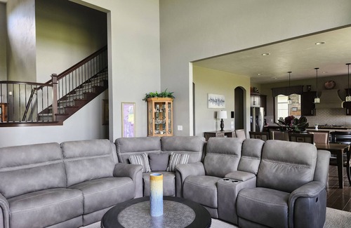 Wrightstown House | Executive 3-bedroom home available for NFL DRAFT. 18 min from Lambeau Field