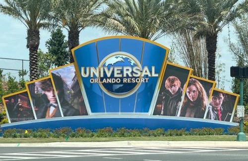 Florida Central Atlantic Coast Apartment | Executive 3 Bedroom Villa at Universal,Convention Center, Vista Cay