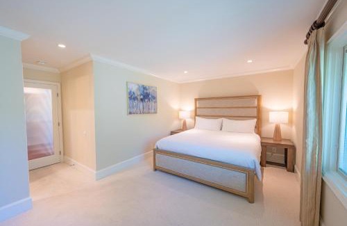 Placentia House | Executive & Family Villa - Anaheim Area - Pool & Spa, Free Parking & High-Speed Wi-Fi - Near Disney & Convention Center