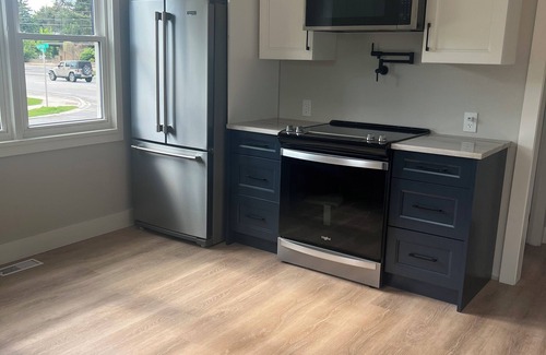 Collingwood Apartment | Executive Furnished Apartment, Home away from Home