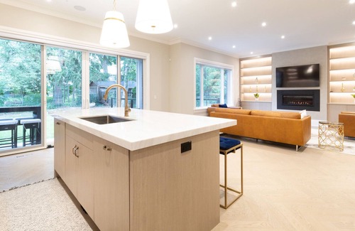 Islington House | Executive Home in Etobicoke Near Downtown Toronto